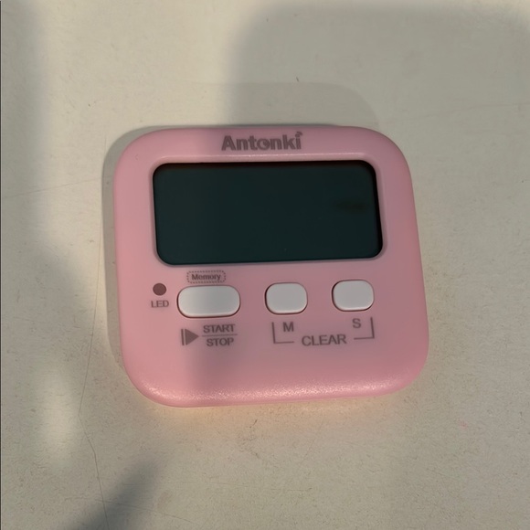 pink stop watch & timer - Picture 1 of 3